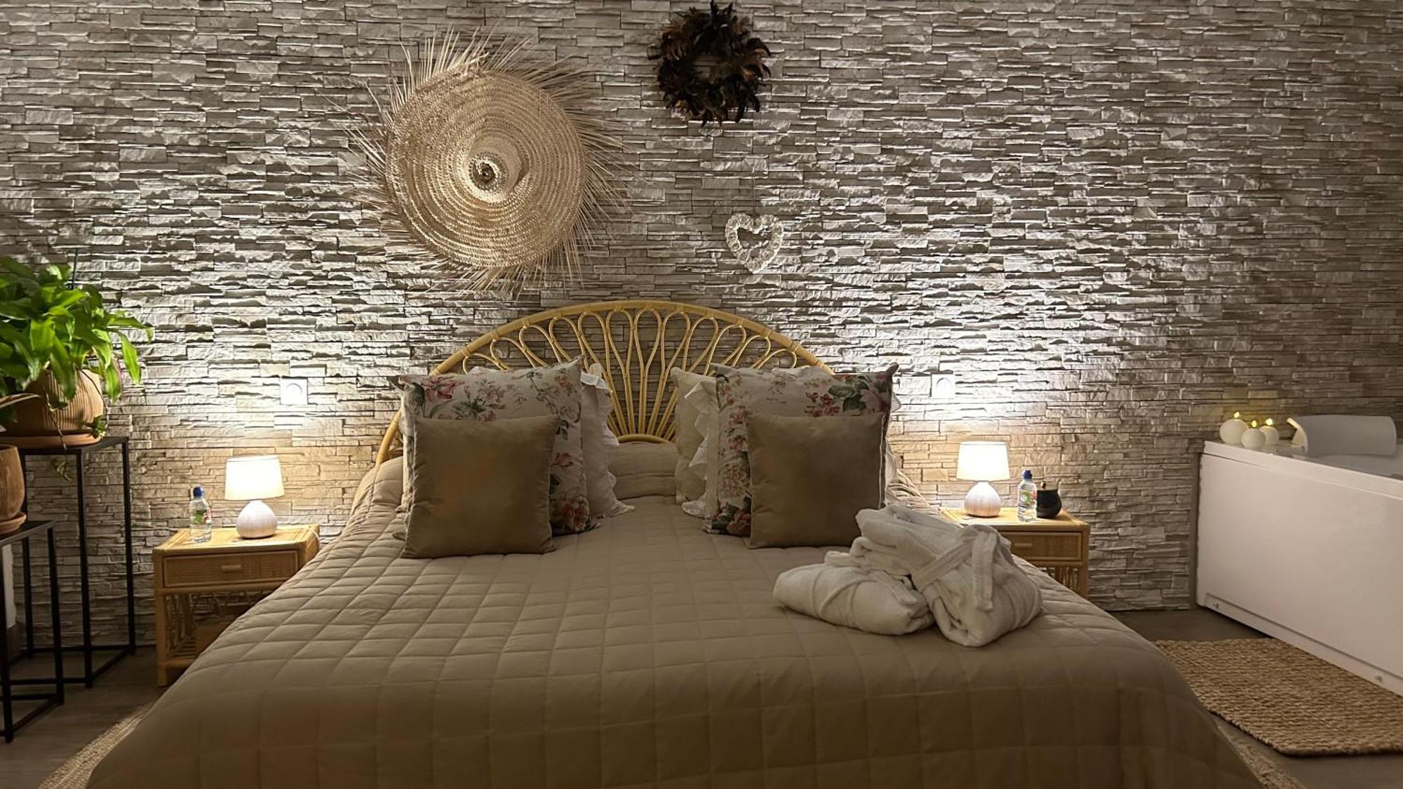 Loft Sauna Balneotherapie Beaucaire  Buitenkant foto