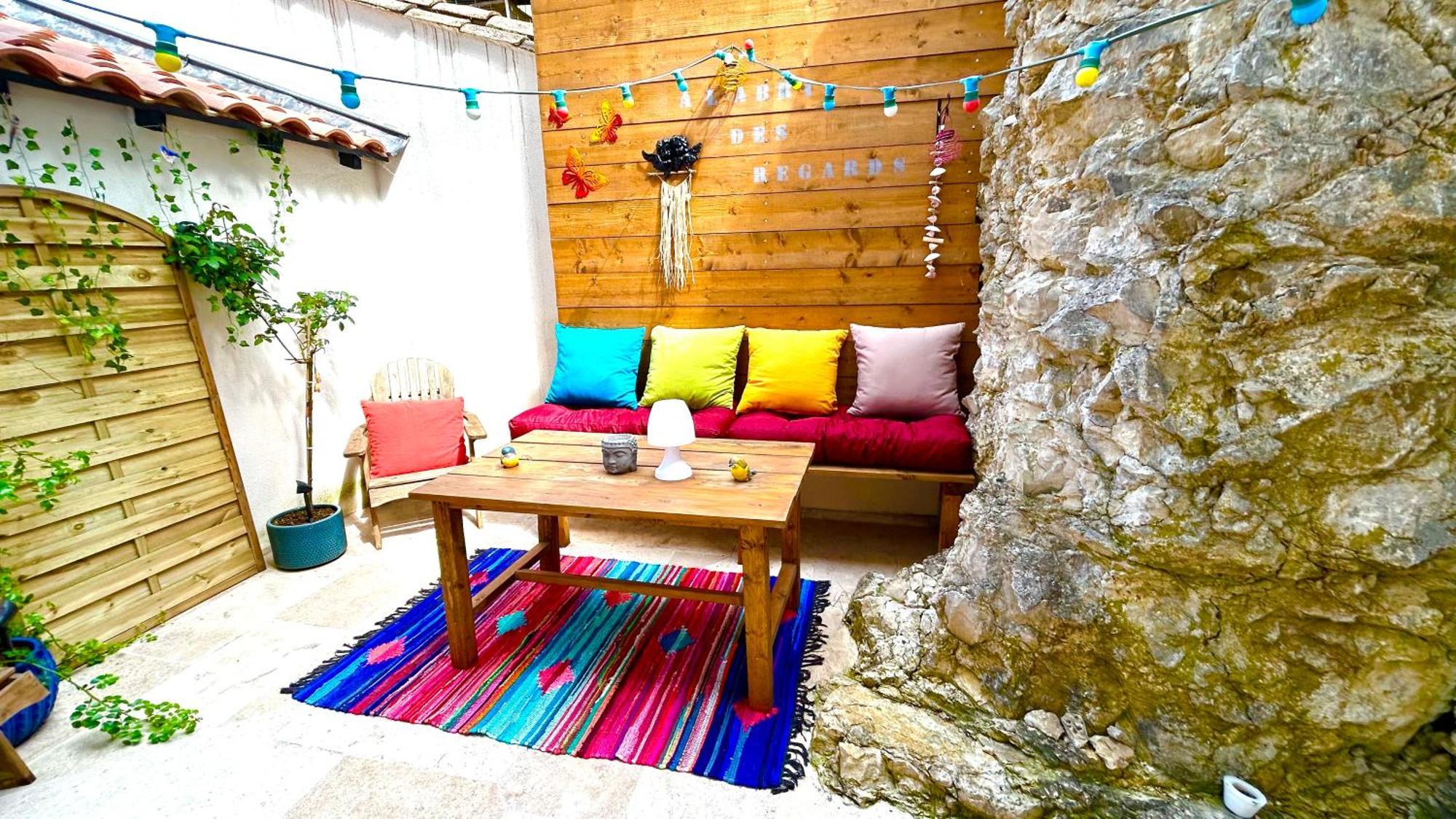 Loft Sauna Balneotherapie Beaucaire  Buitenkant foto